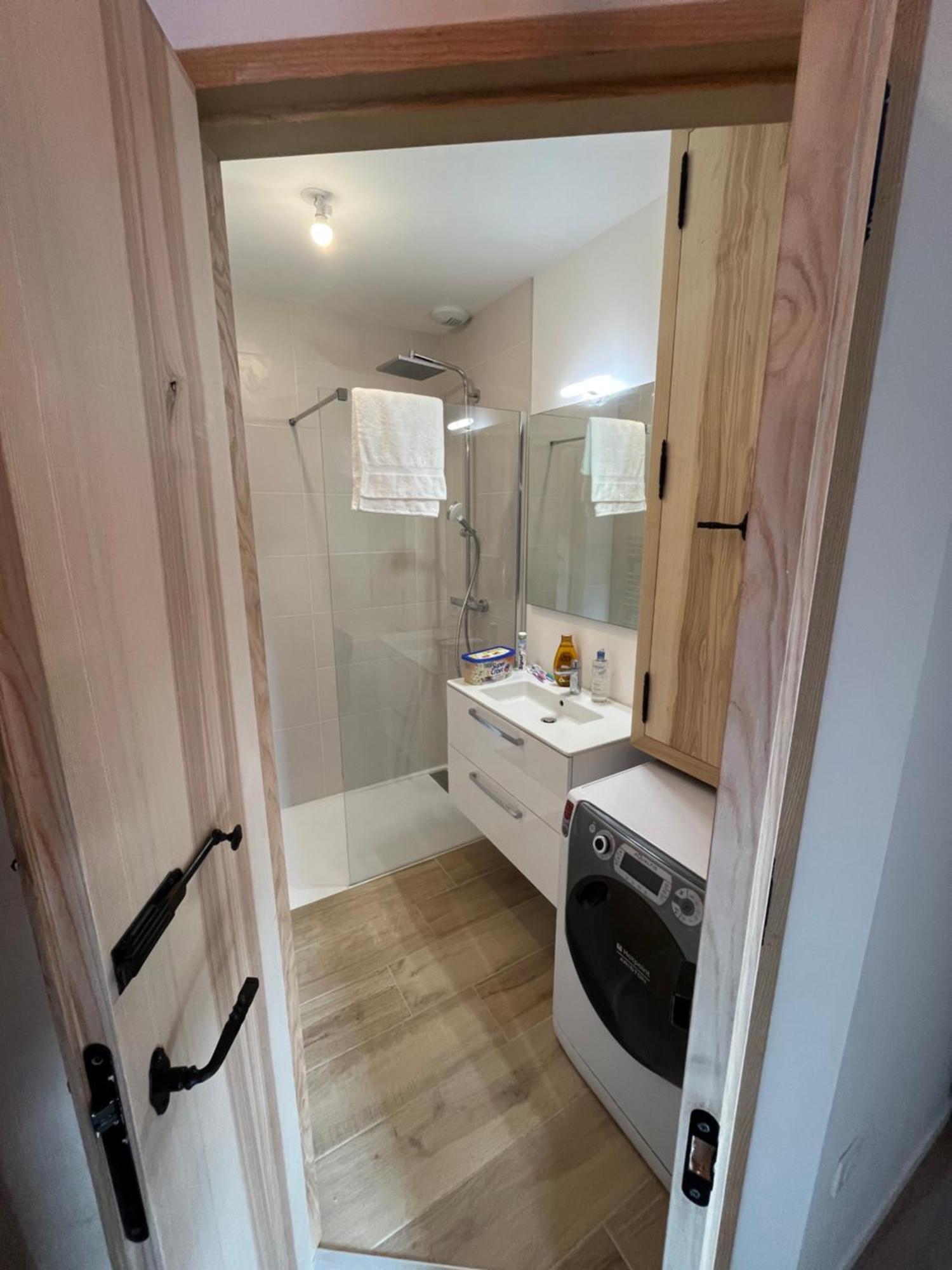 Appartement Aux Pieds Des Pistes De Ski Laveissiere ภายนอก รูปภาพ